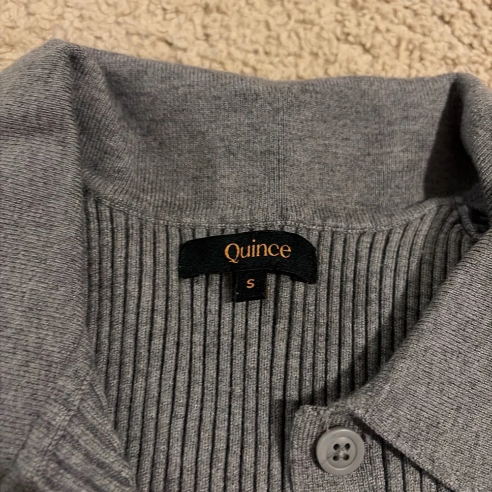 Womens Quince Polo Collared Sleeveless Sweater Size Small Gray Ribbed Knit - Picture 4 of 6